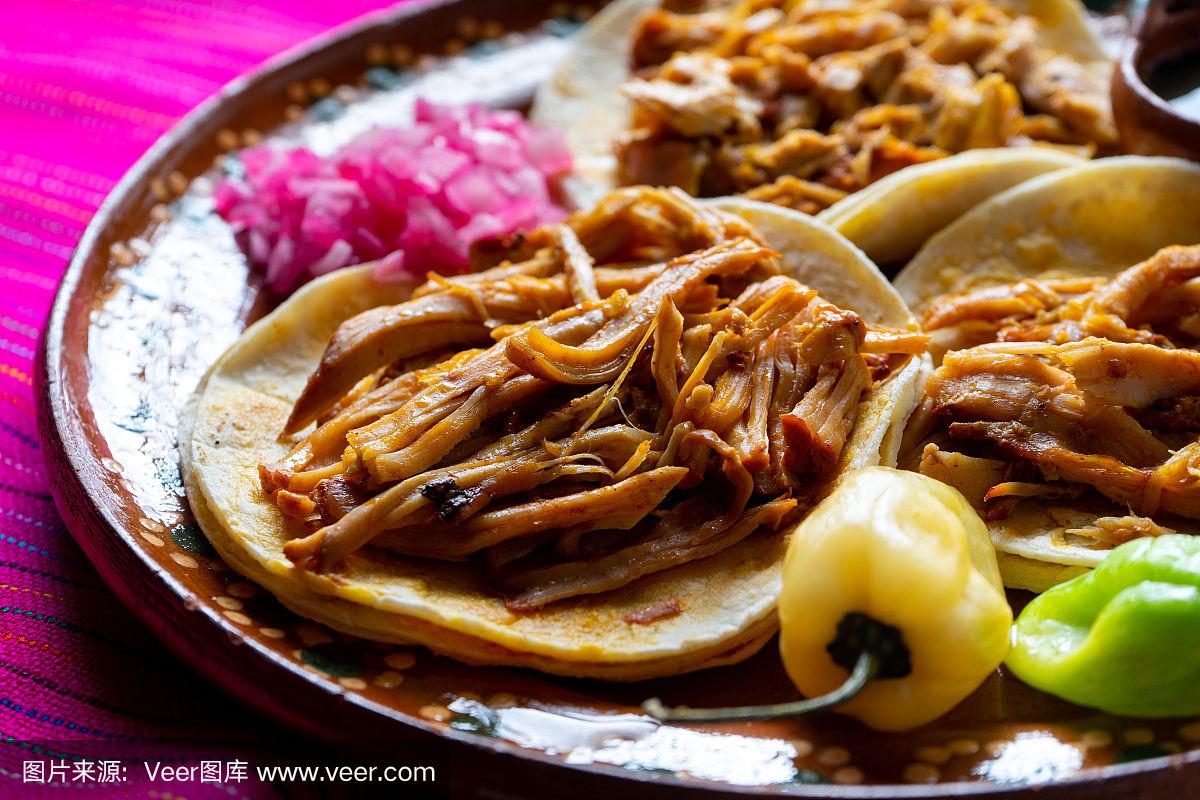墨西哥玉米饼的味道如何与香料互补