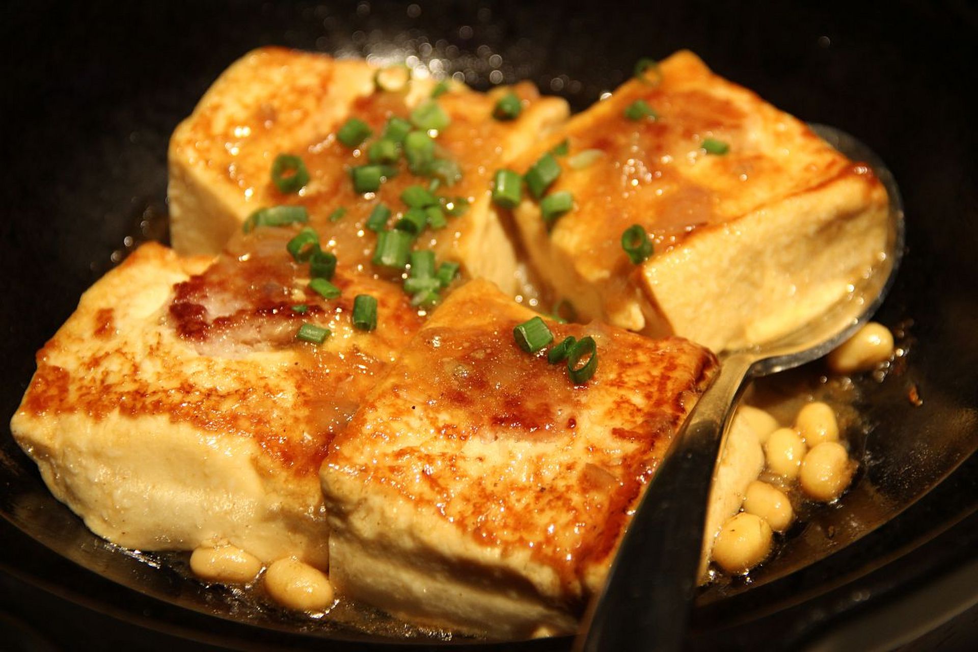 火锅中豆腐的色香味搭配